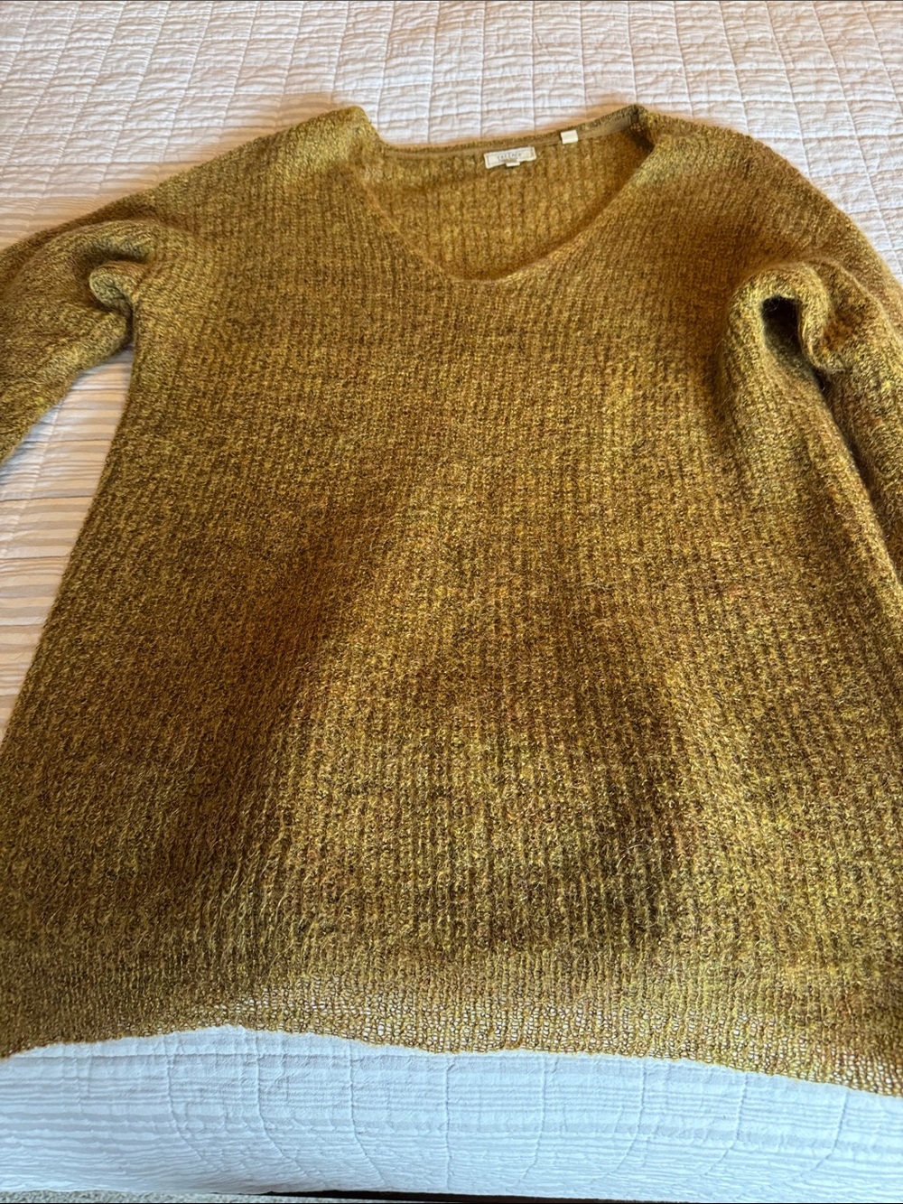 Fat Face Women's V-Neck Sweater in Mustard Green Blend